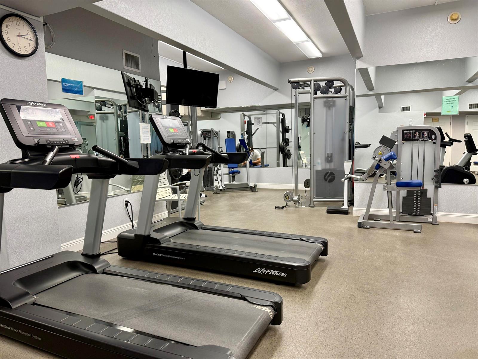 Photo of 1890 Ocean #703, Hallandale Beach, Florida, 33009 - Fitness