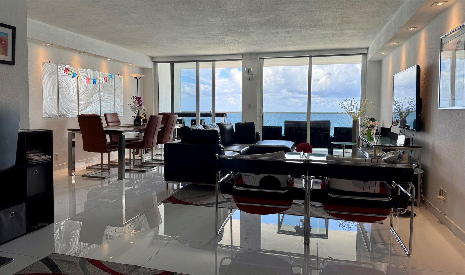 Photo of 1890 Ocean #703, Hallandale Beach, Florida, 33009 - Living Room