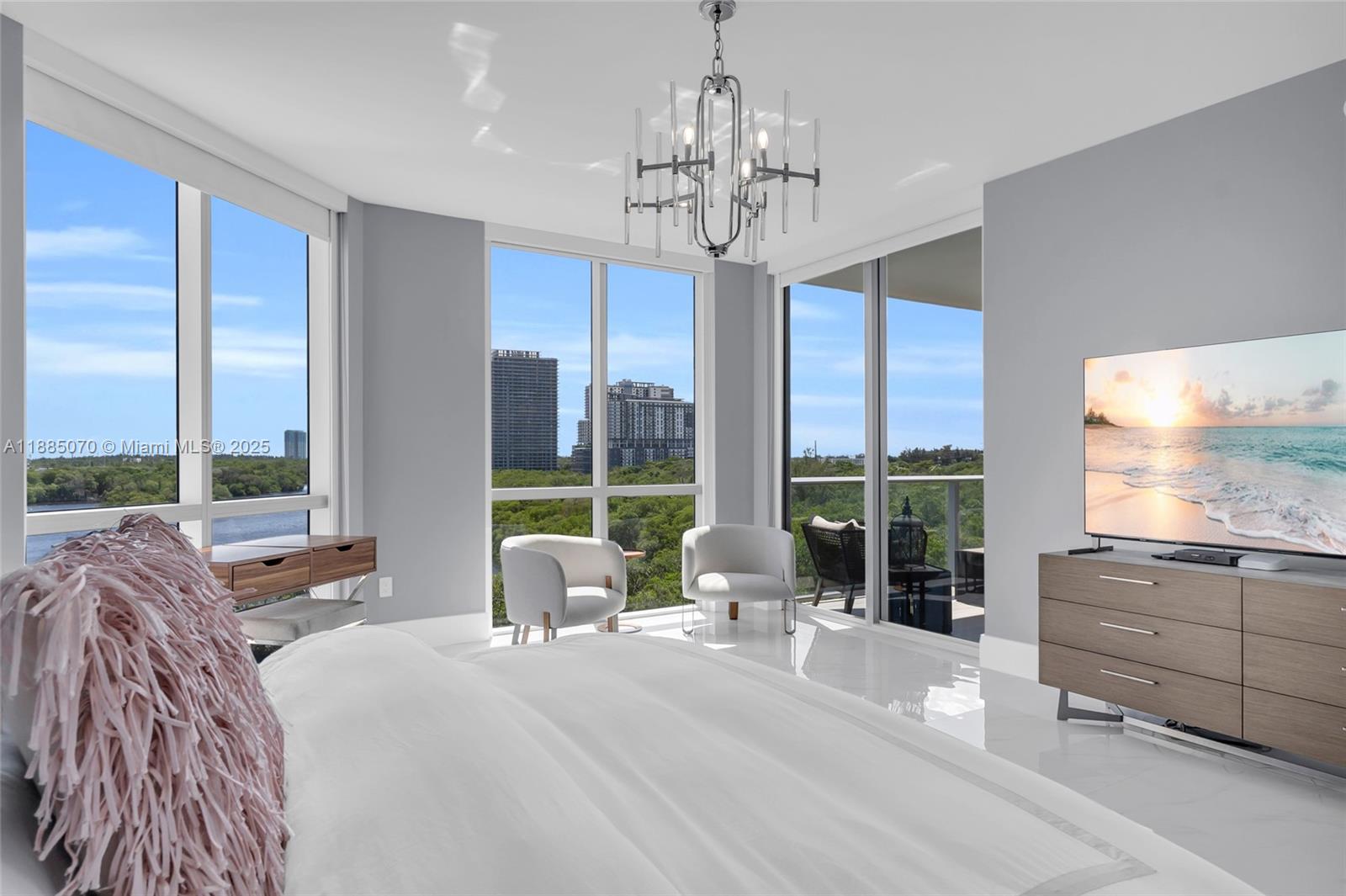 Photo of 17111 Biscayne Blvd  #602, North Miami Beach, Florida, 33160 - 