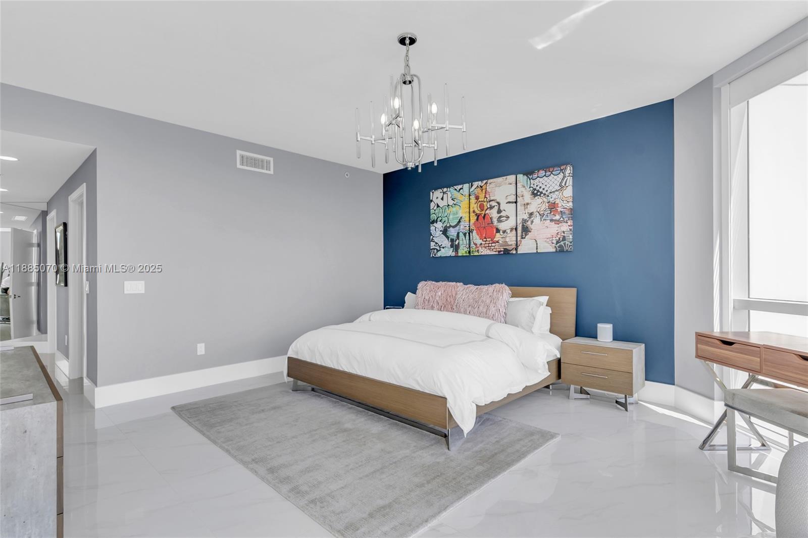 Photo of 17111 Biscayne Blvd  #602, North Miami Beach, Florida, 33160 - 