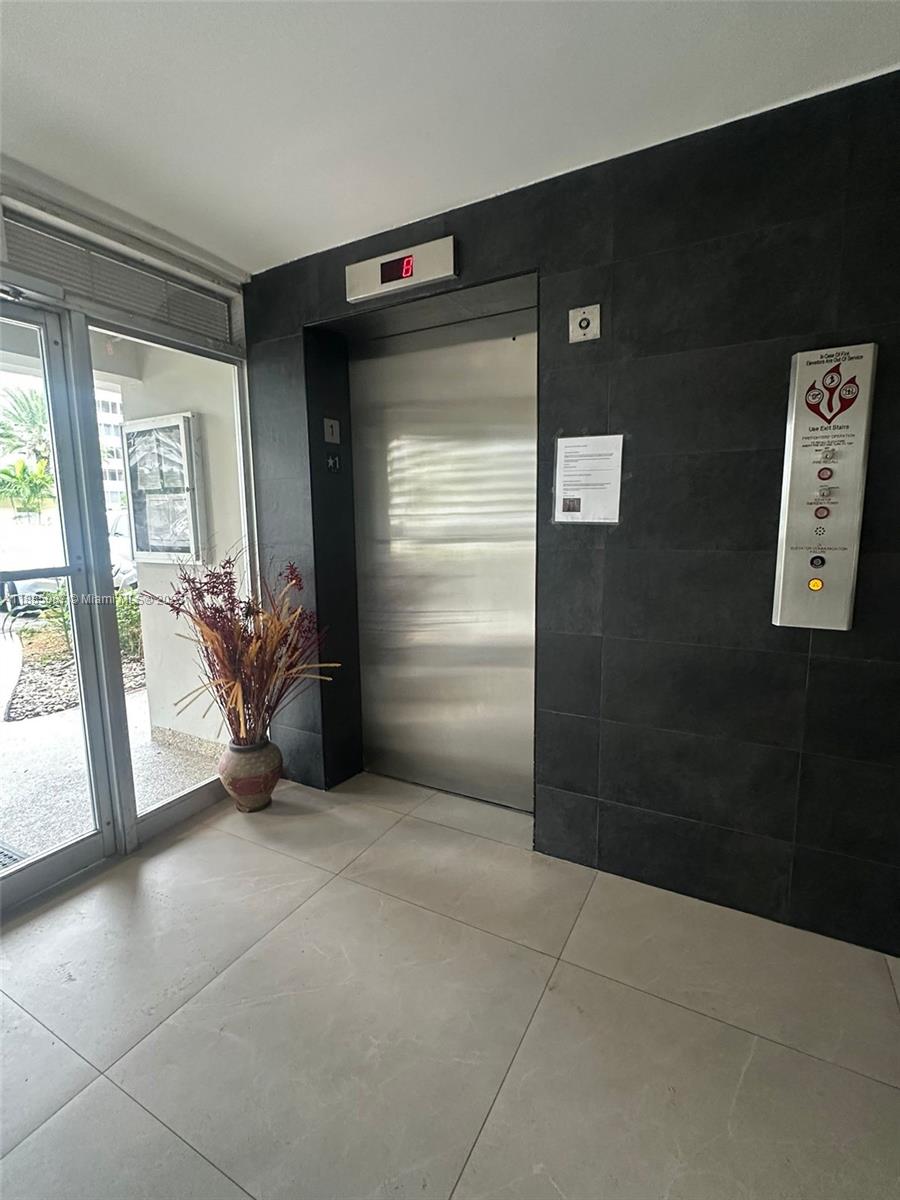 803-2 1 / 2 1062 sq. ft. $ 2025-09-25 0 Photo