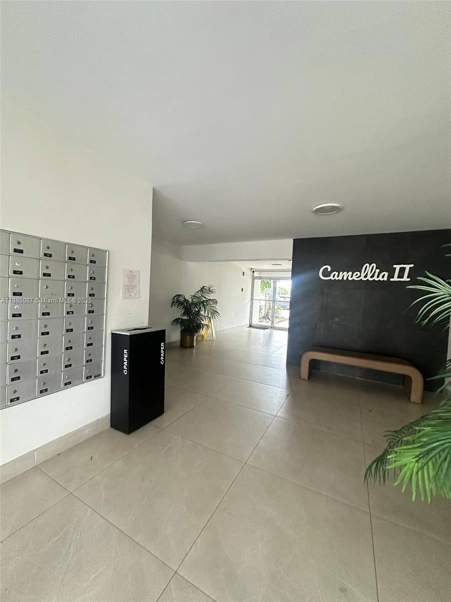 803-2 1 / 2 1062 sq. ft. $ 2025-09-25 0 Photo