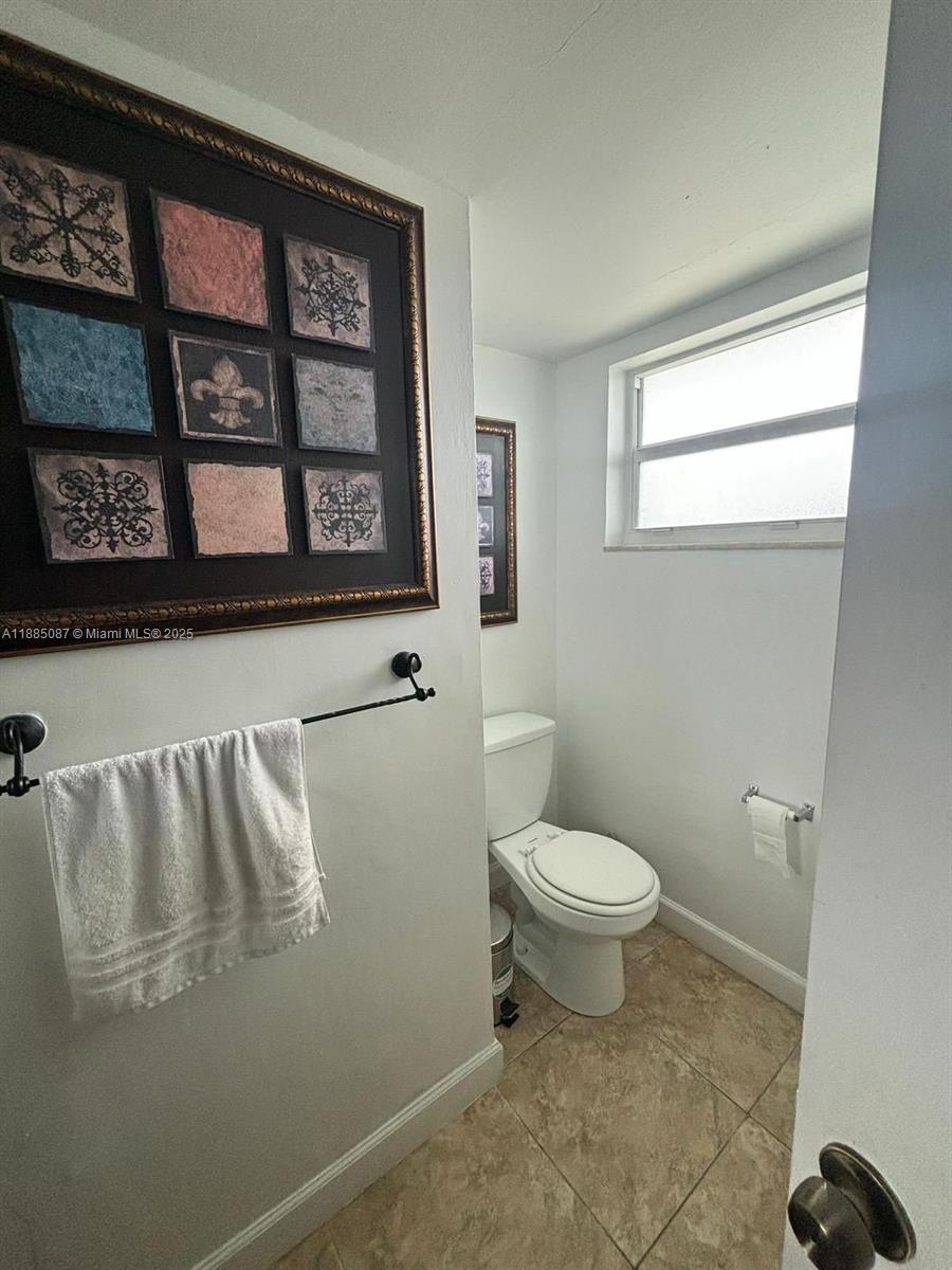 803-2 1 / 2 1062 sq. ft. $ 2025-09-25 0 Photo