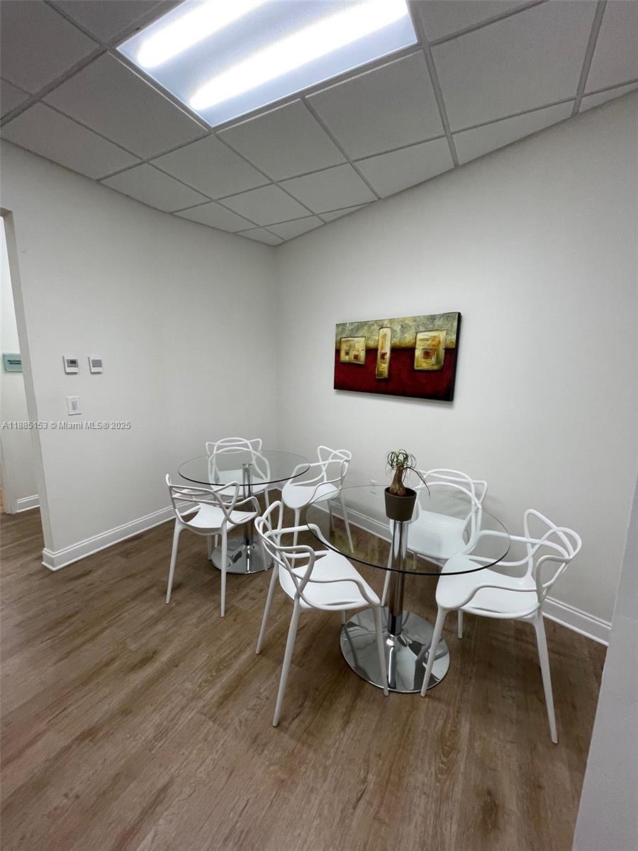 114  /   sq. ft. $ 2025-09-25 0 Photo