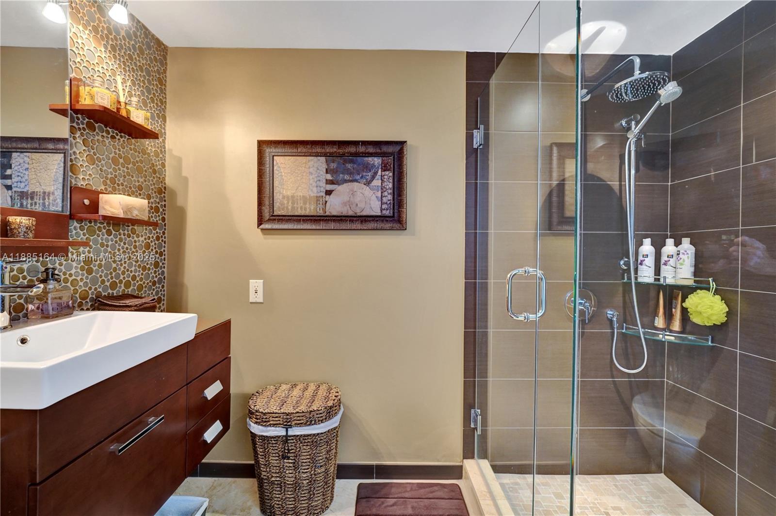 Photo of 20185 Country Club Dr  #2304, Aventura, Florida, 33180 - 