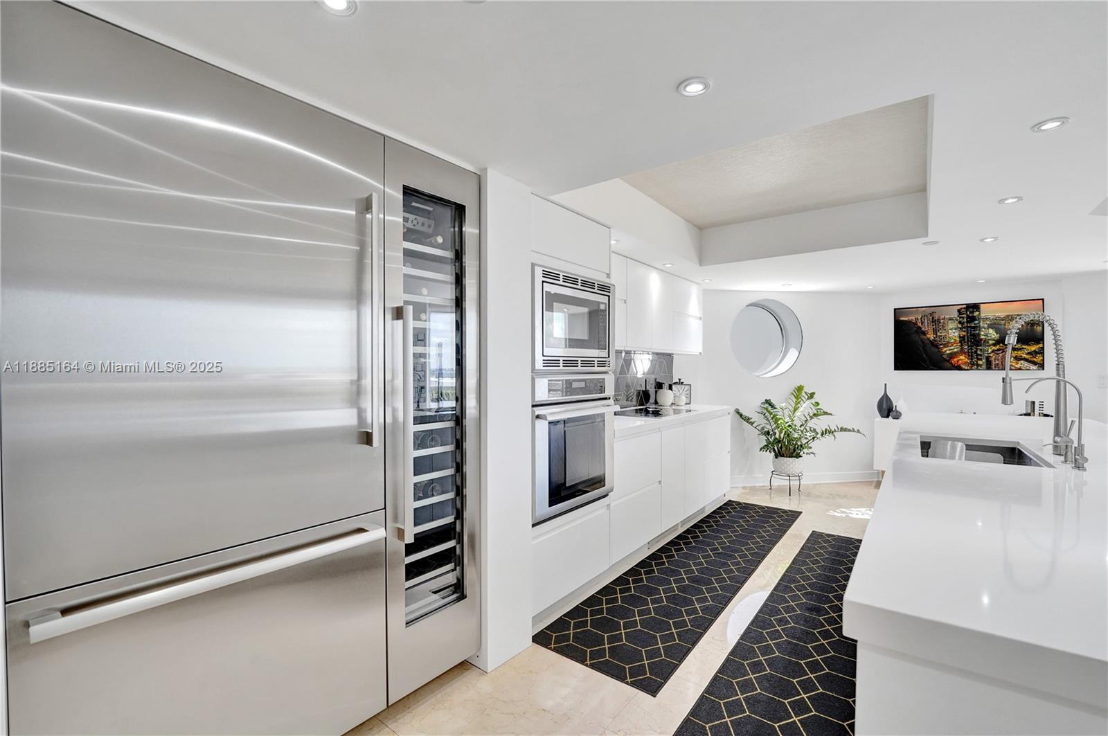 Photo of 20185 Country Club Dr  #2304, Aventura, Florida, 33180 - 