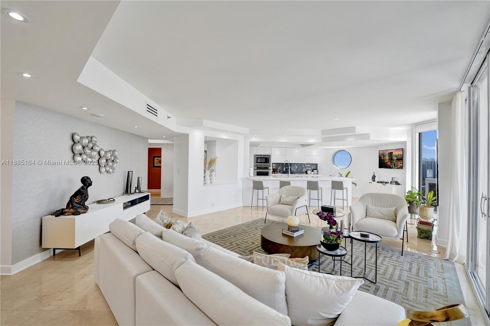 Photo of 20185 Country Club Dr  #2304, Aventura, Florida, 33180 - 