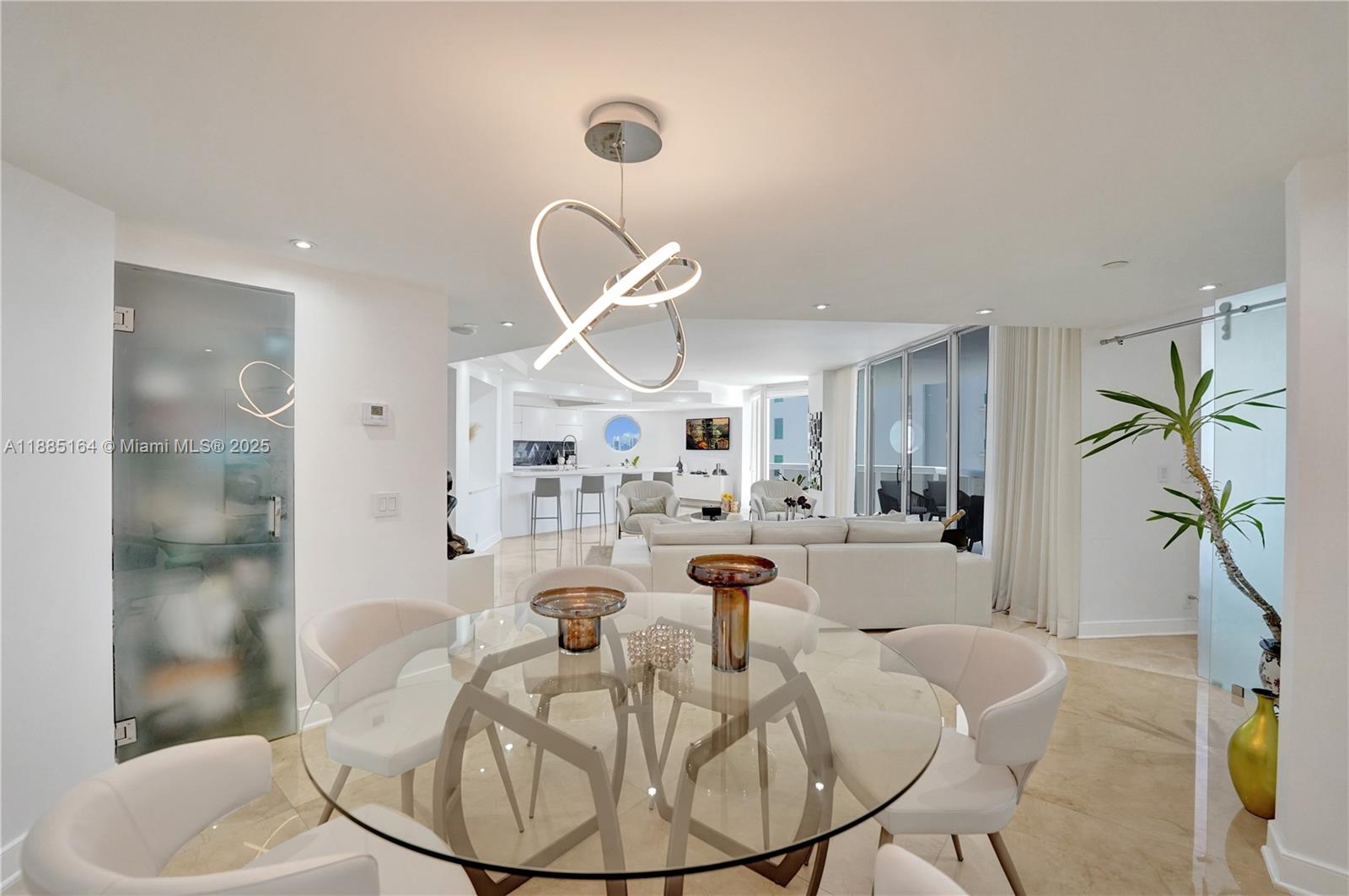 Photo of 20185 Country Club Dr  #2304, Aventura, Florida, 33180 - 