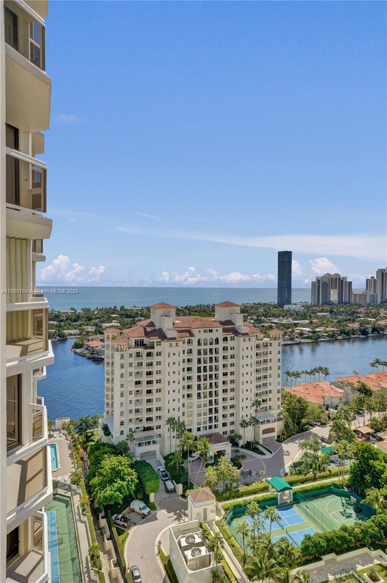 Photo of 20185 Country Club Dr  #2304, Aventura, Florida, 33180 - 