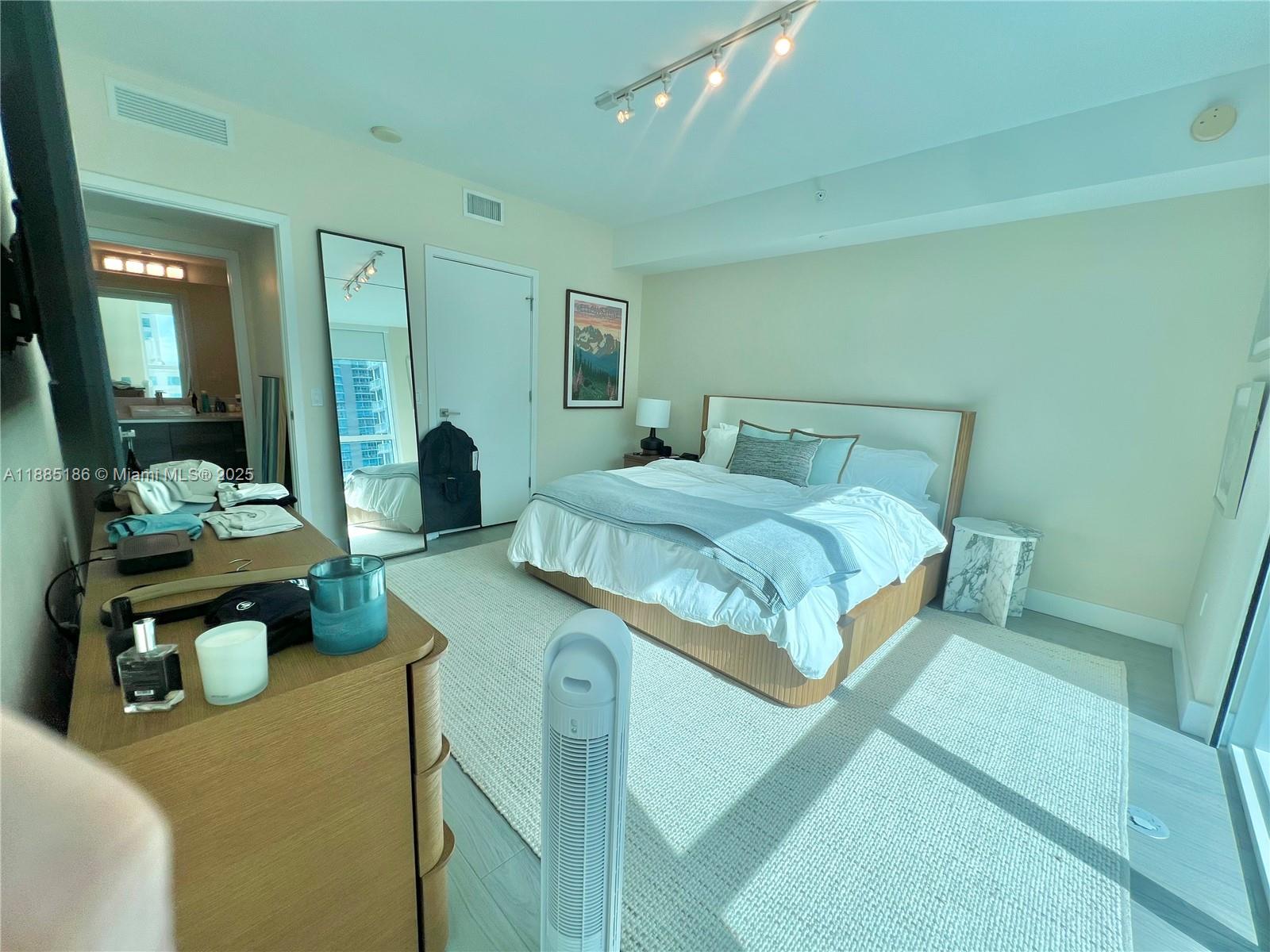 Photo of 1080 Brickell Ave  #2206, Miami, Florida, 33131 - 