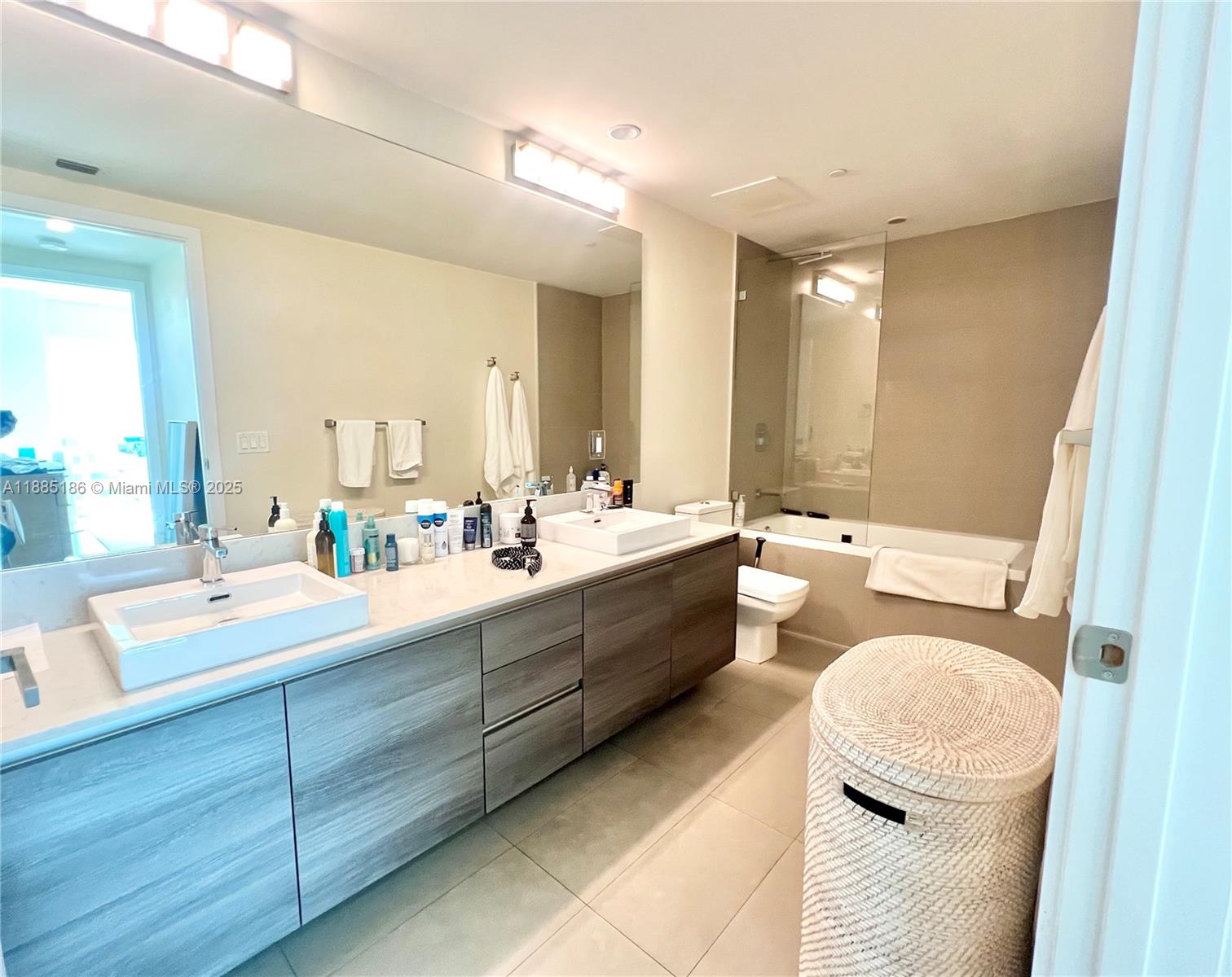 Photo of 1080 Brickell Ave  #2206, Miami, Florida, 33131 - 