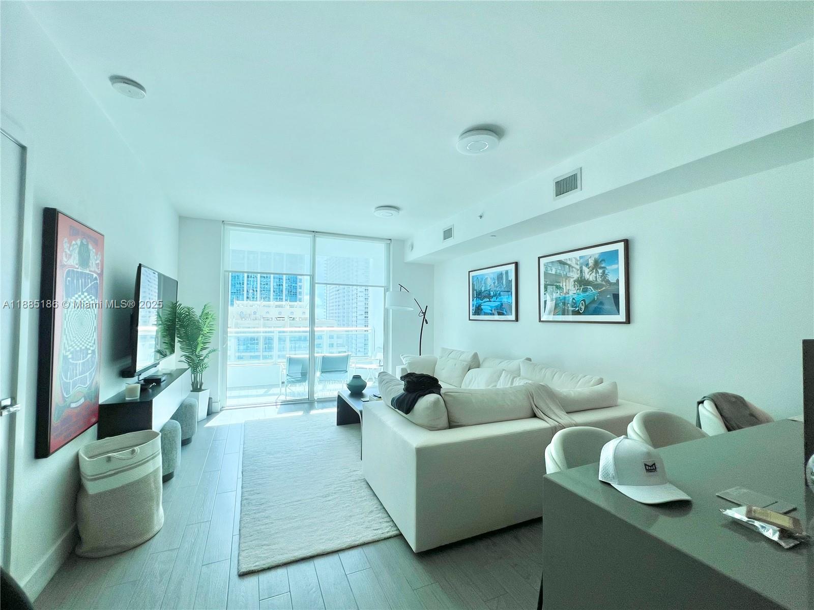 Photo of 1080 Brickell Ave #2206, Miami, Florida, 33131 -