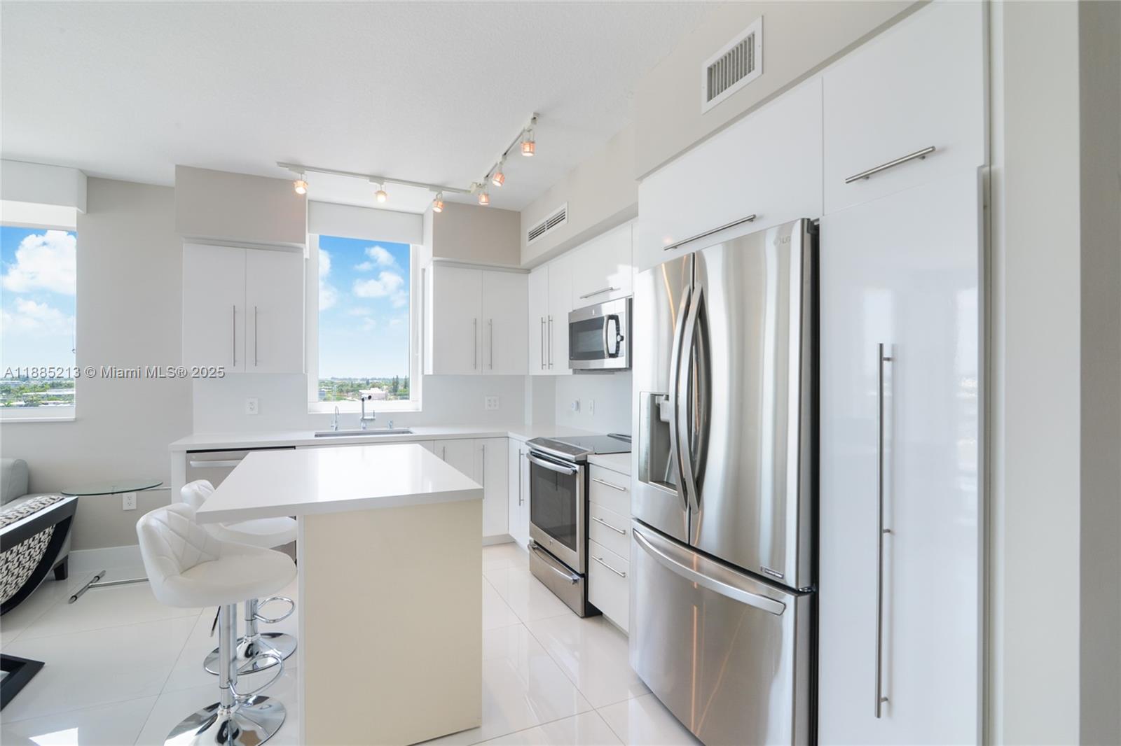 Photo of 1745 Hallandale Beach Blvd  #807W, Hallandale Beach, Florida, 33009 - 