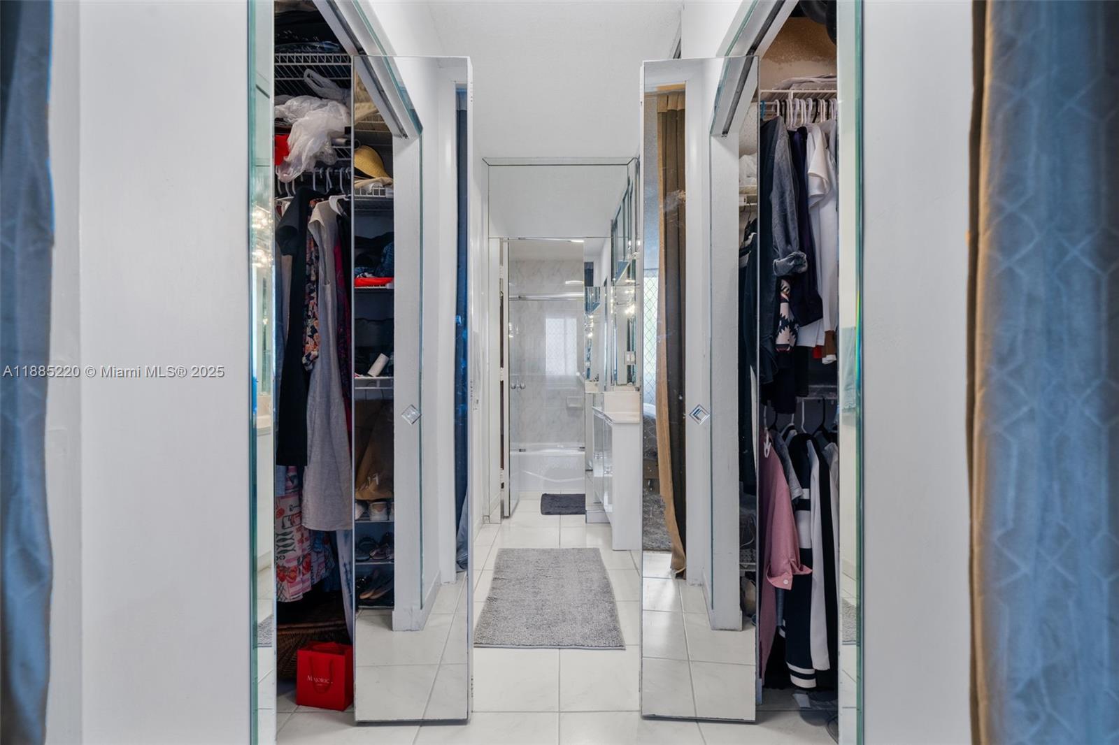 807 2 / 2 1350 sq. ft. $ 2025-09-26 0 Photo