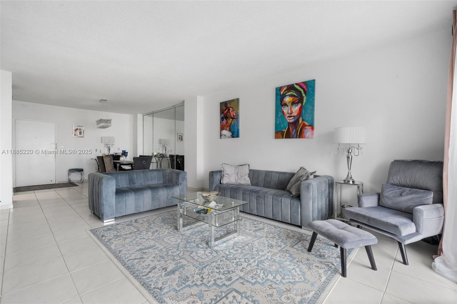 807 2 / 2 1350 sq. ft. $ 2025-09-26 0 Photo
