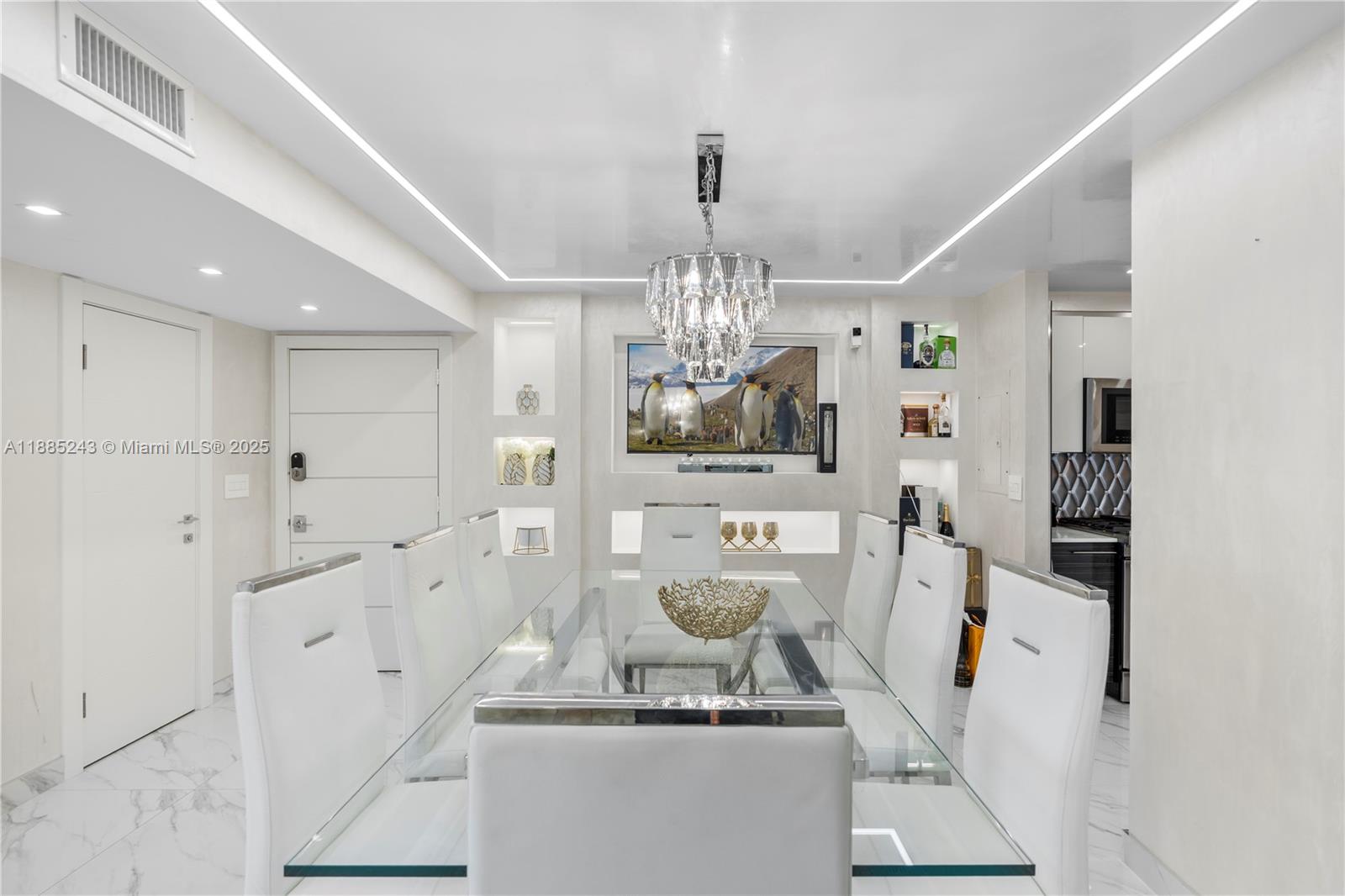 Photo of 2030 Ocean Drive  #2127, Hallandale Beach, Florida, 33009 - 