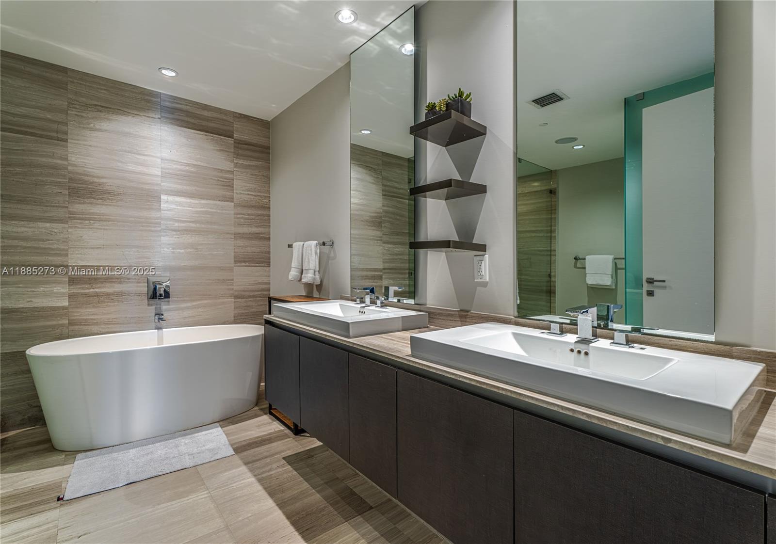 Photo of 3250 188th St #603, Aventura, Florida, 33180 -