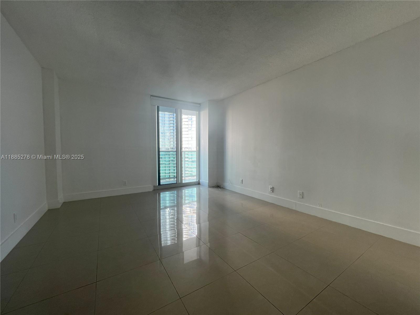 2012 1 / 2 991 sq. ft. $ 2025-09-26 0 Photo