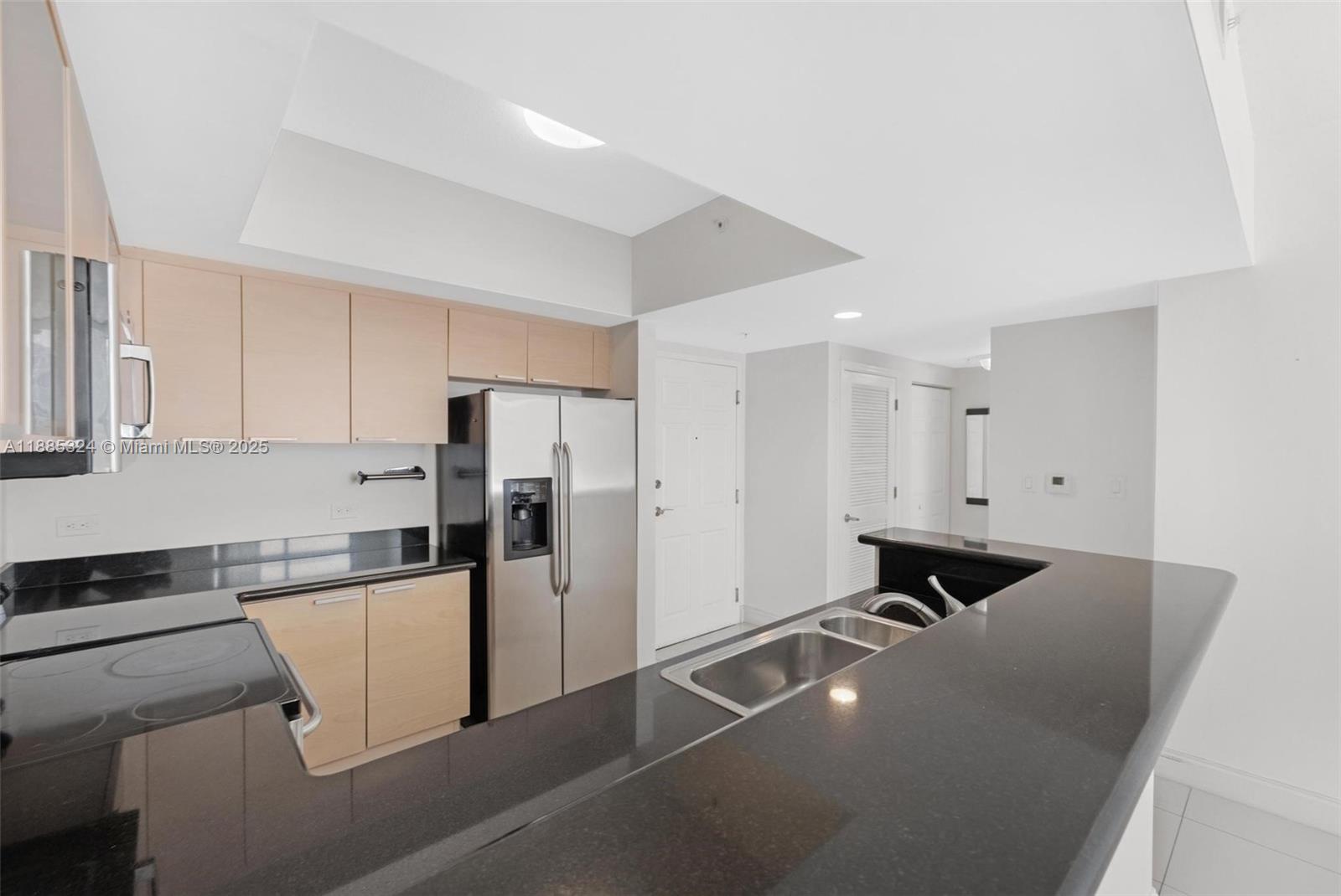 Photo of 140 Dixie Hwy  #512, Hollywood, Florida, 33020 - 