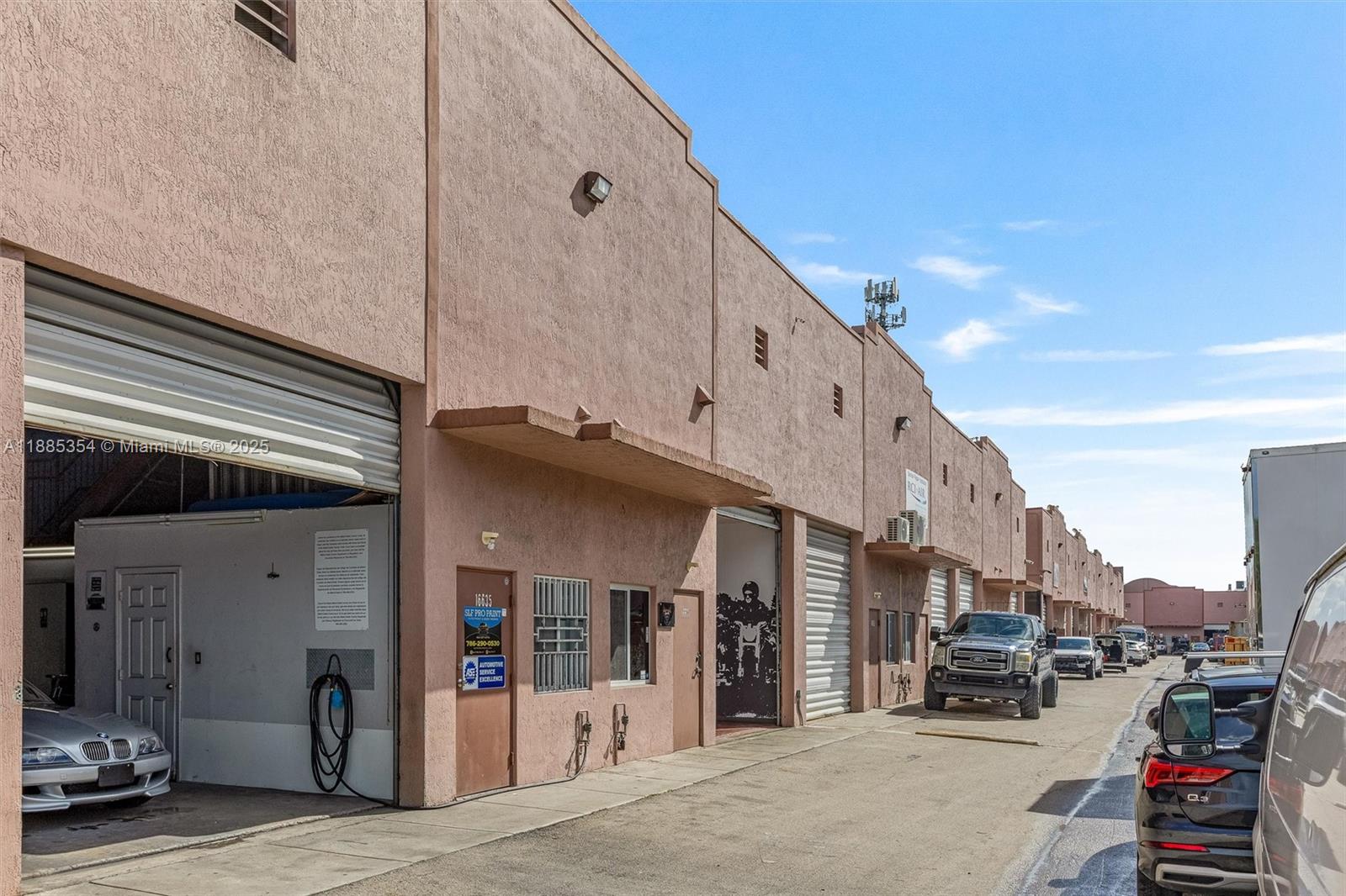 8B  /   sq. ft. $ 2025-09-26 0 Photo