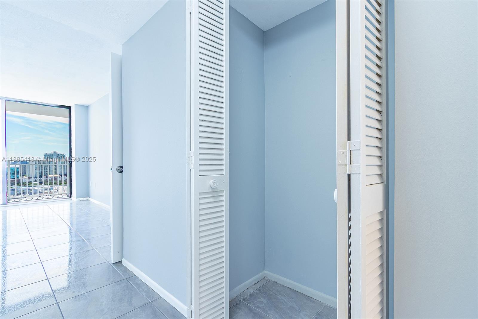 2406 2 / 2 1232 sq. ft. $ 2025-09-26 0 Photo