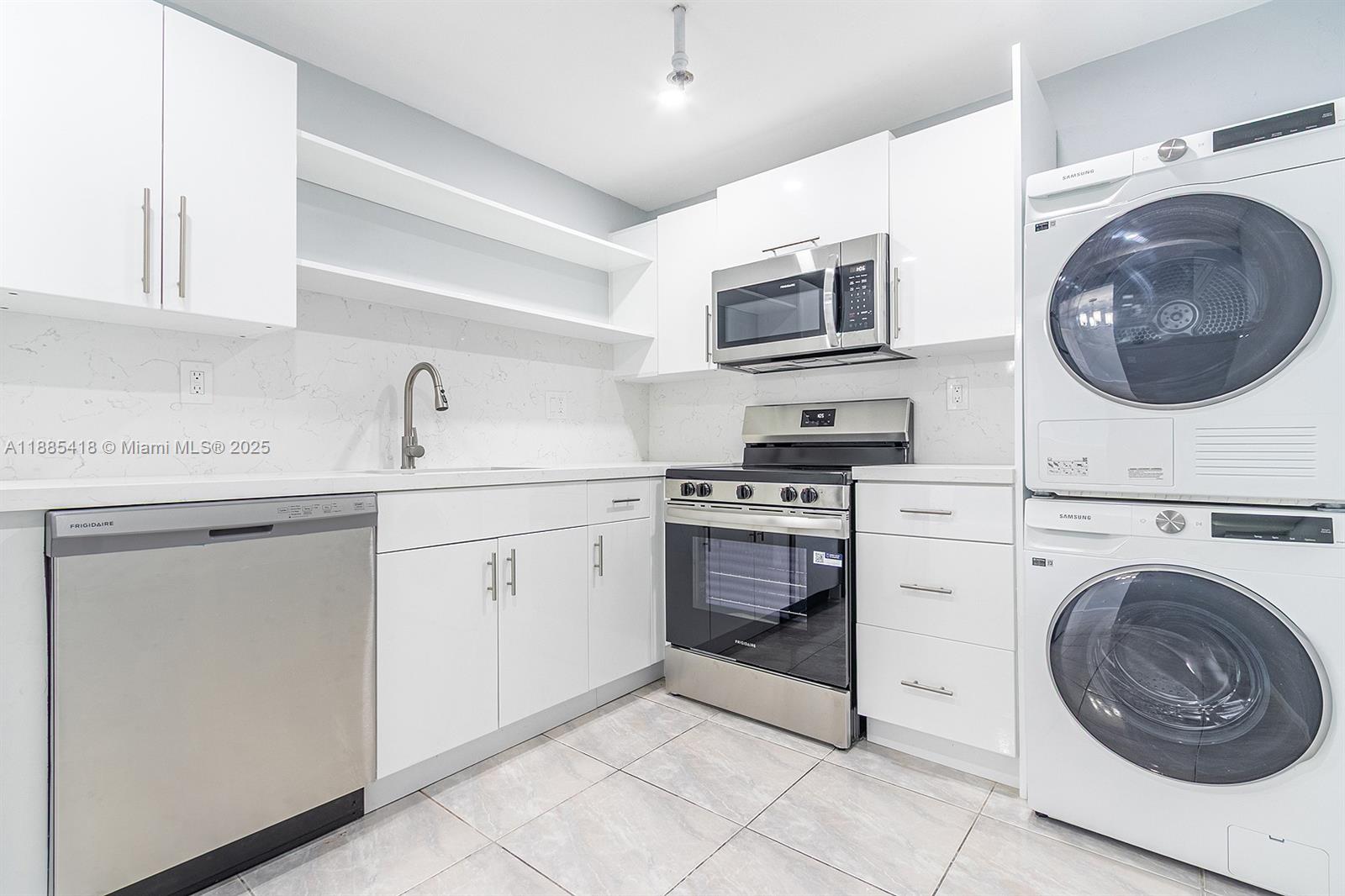 2406 2 / 2 1232 sq. ft. $ 2025-09-26 0 Photo