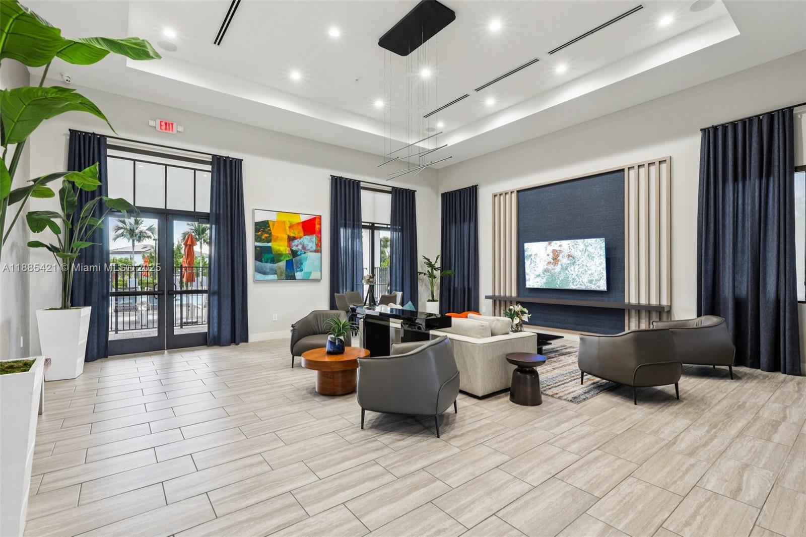 See details 28639 3 / 3 1722 sq. ft. $ 2025-12-01 0 Photo