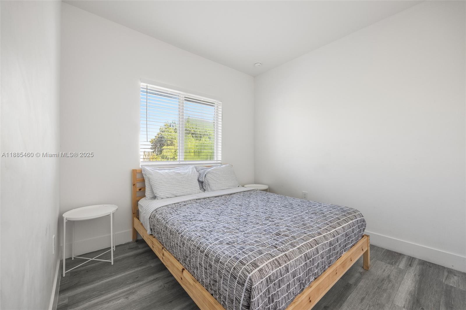   /  4457 sq. ft. $ 2025-09-26 0 Photo
