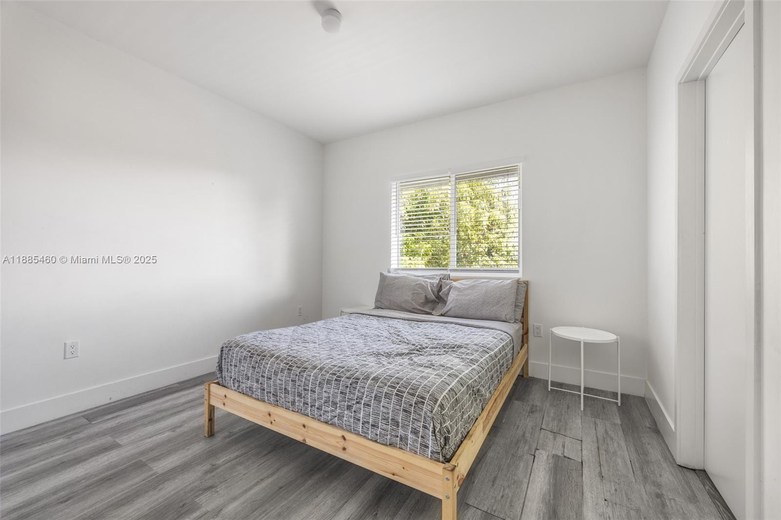   /  4457 sq. ft. $ 2025-09-26 0 Photo