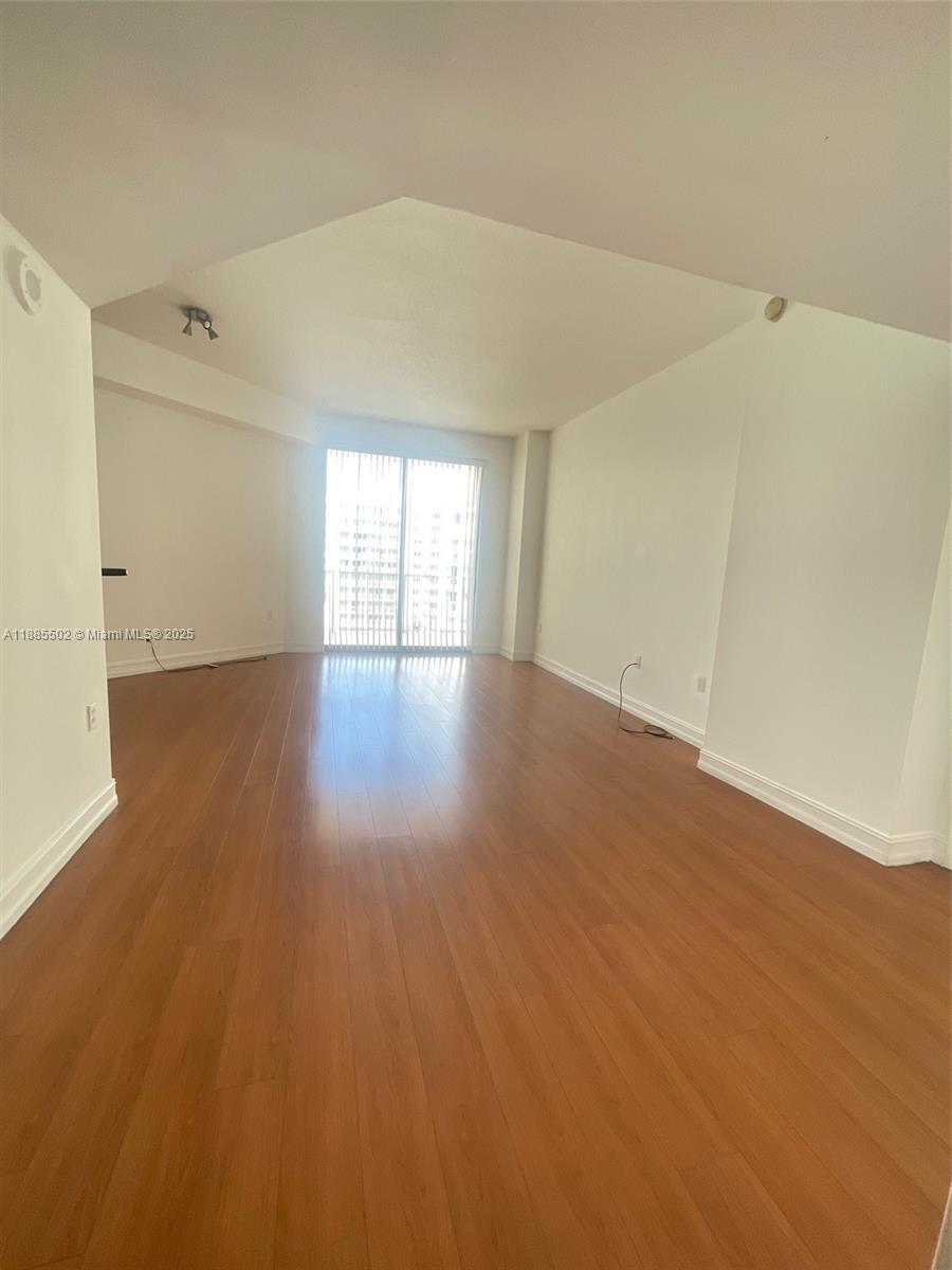 Photo of #1016, Hollywood, Florida, 33020 -