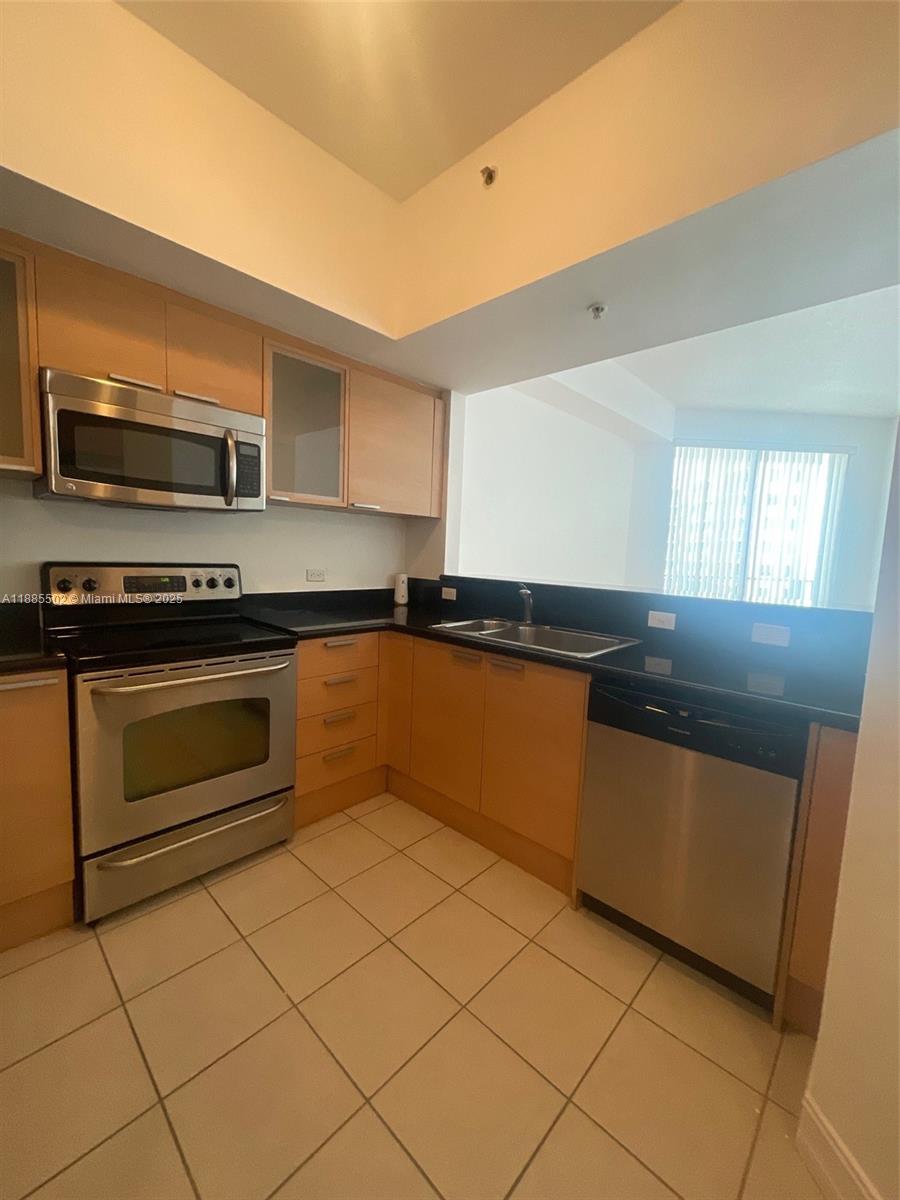 Photo of #1016, Hollywood, Florida, 33020 -