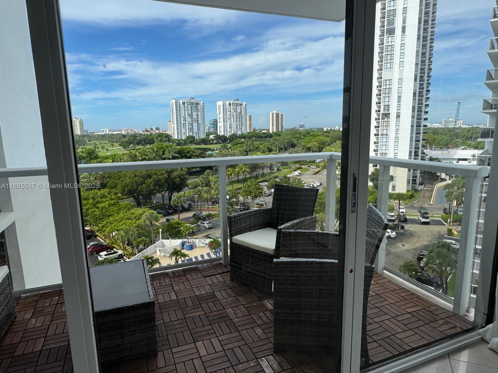 Photo of 3731 Country Club Dr #928, Aventura, Florida, 33180 -