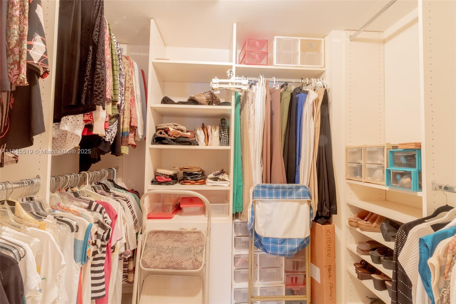 1816 2 / 2 1544 sq. ft. $ 2025-09-26 0 Photo