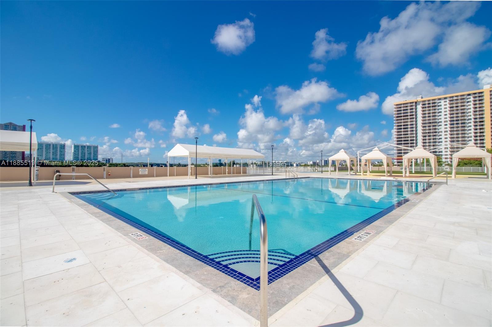 1816 2 / 2 1544 sq. ft. $ 2025-09-26 0 Photo