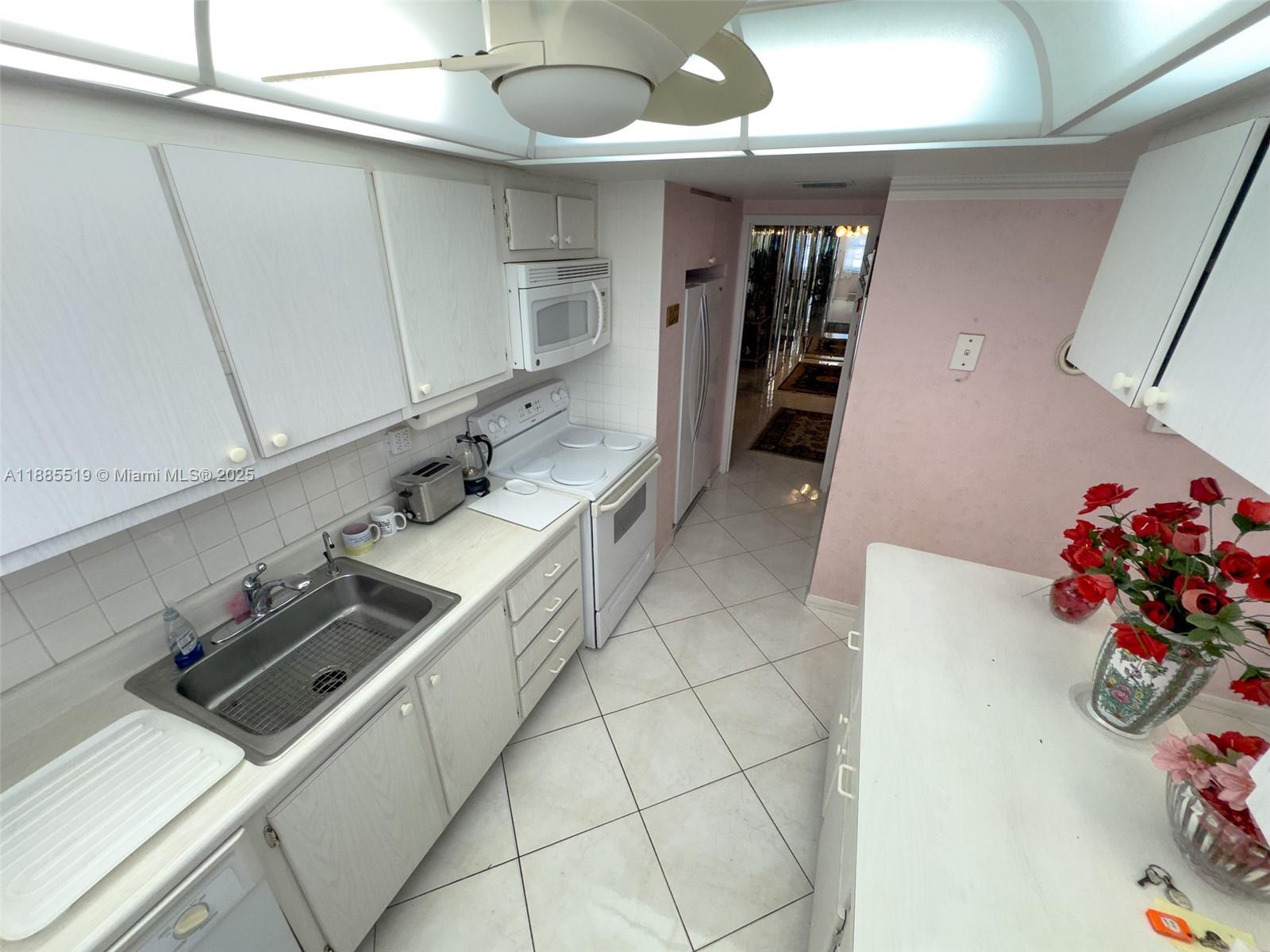 1816 2 / 2 1544 sq. ft. $ 2025-09-26 0 Photo