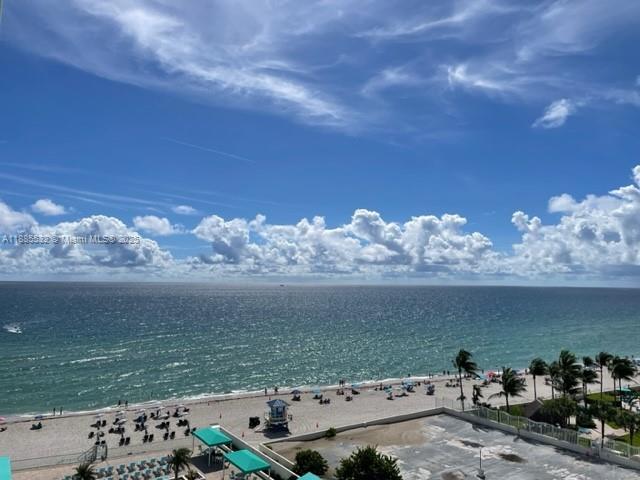 Photo of 3725 Ocean Dr #910, Hollywood, Florida, 33019 -