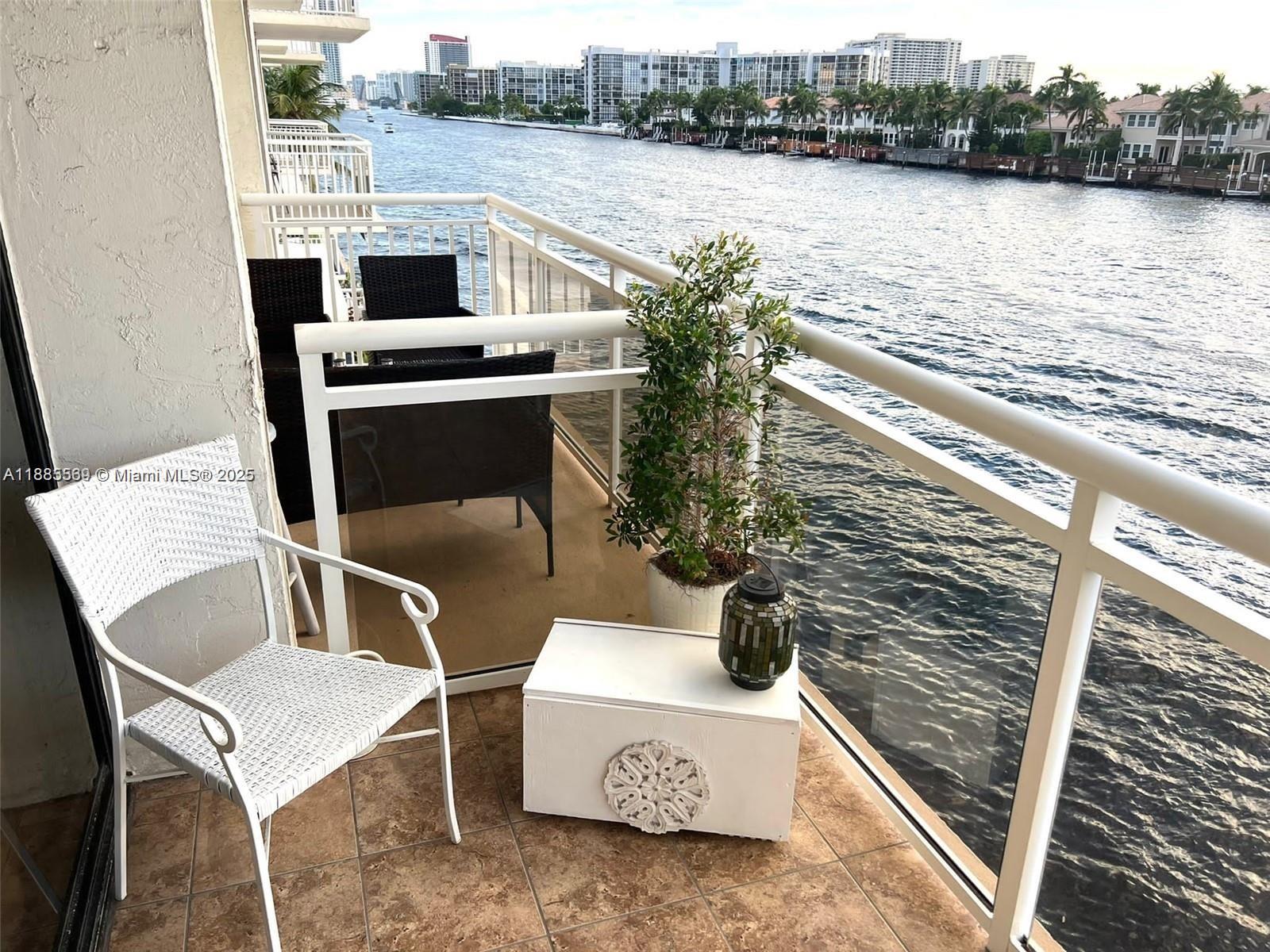 Photo of 1600 Ocean Dr  #3D, Hollywood, Florida, 33019 - 