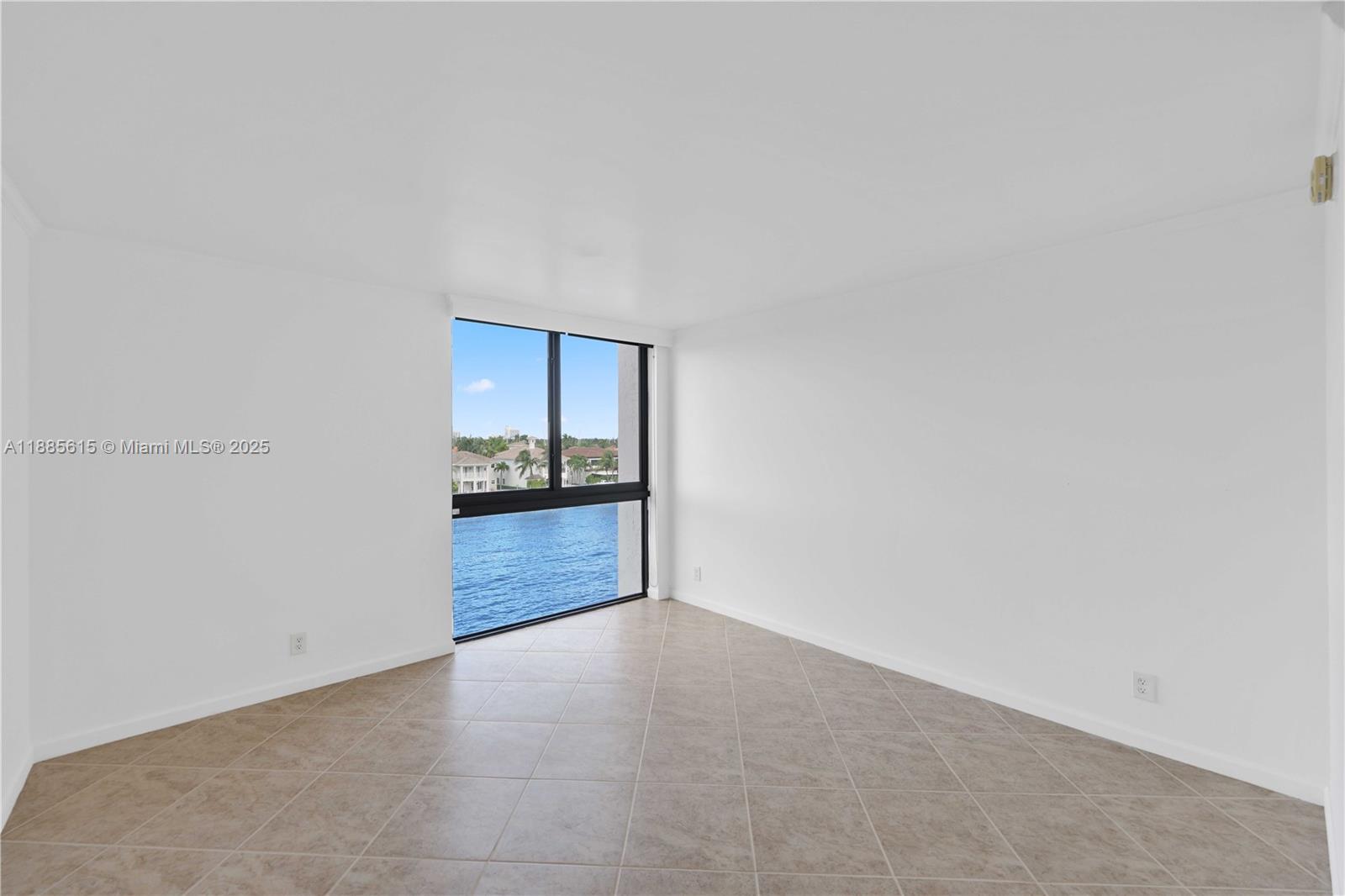 Photo of 1500 Ocean Dr  #5C, Hollywood, Florida, 33019 - 