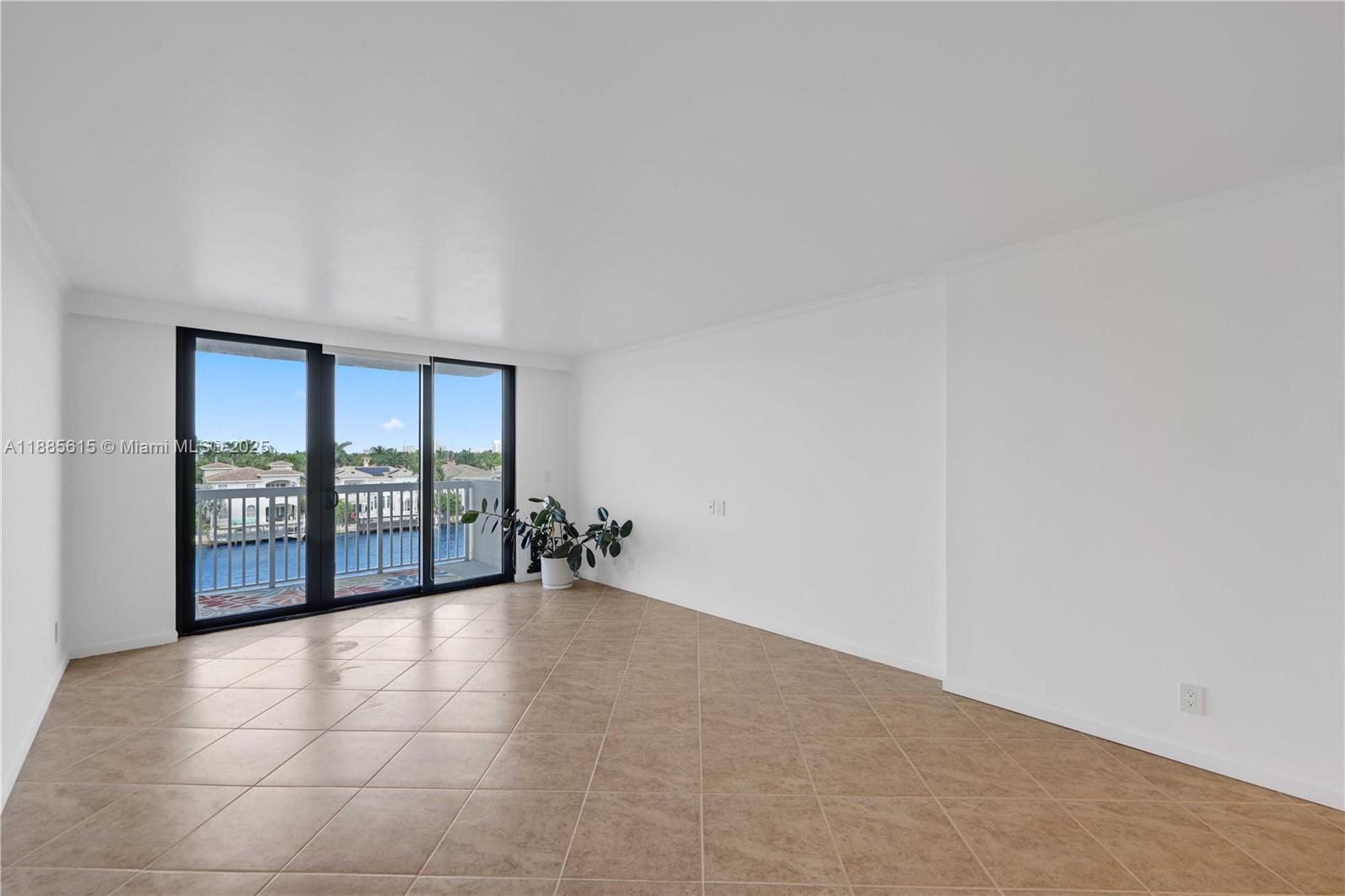 Photo of 1500 Ocean Dr  #5C, Hollywood, Florida, 33019 - 