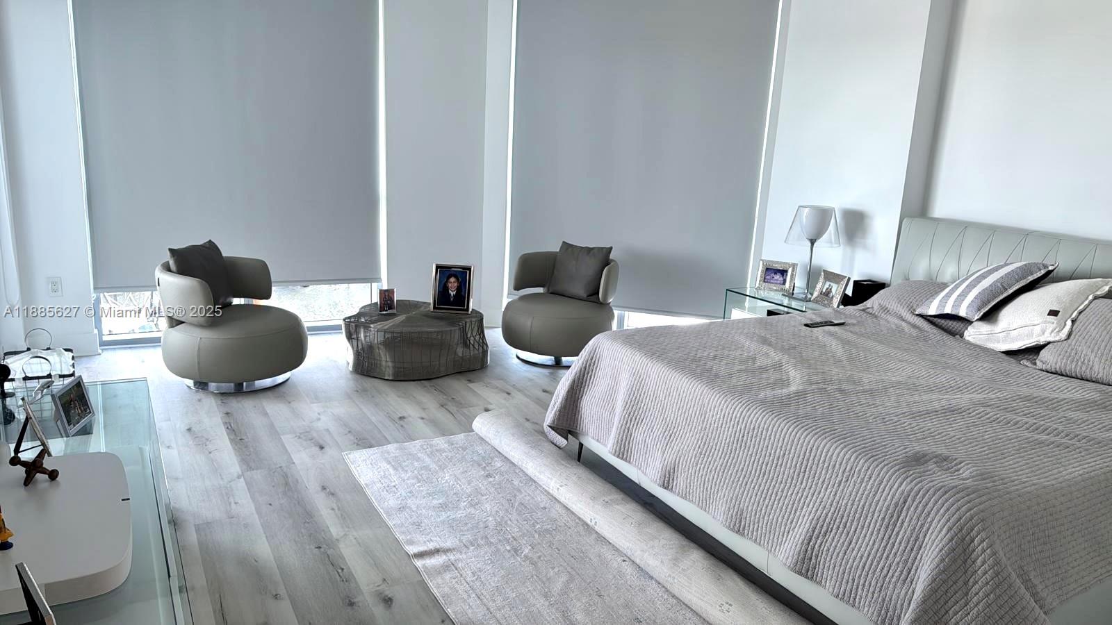 Photo of 17111 Biscayne Blvd  #401, North Miami Beach, Florida, 33160 - 