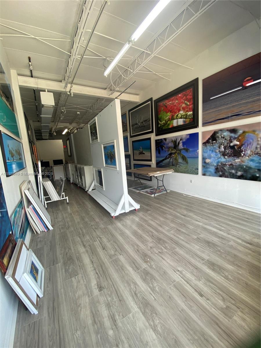 Ver detalles   /   sq. ft. $ 2025-10-03 0 foto