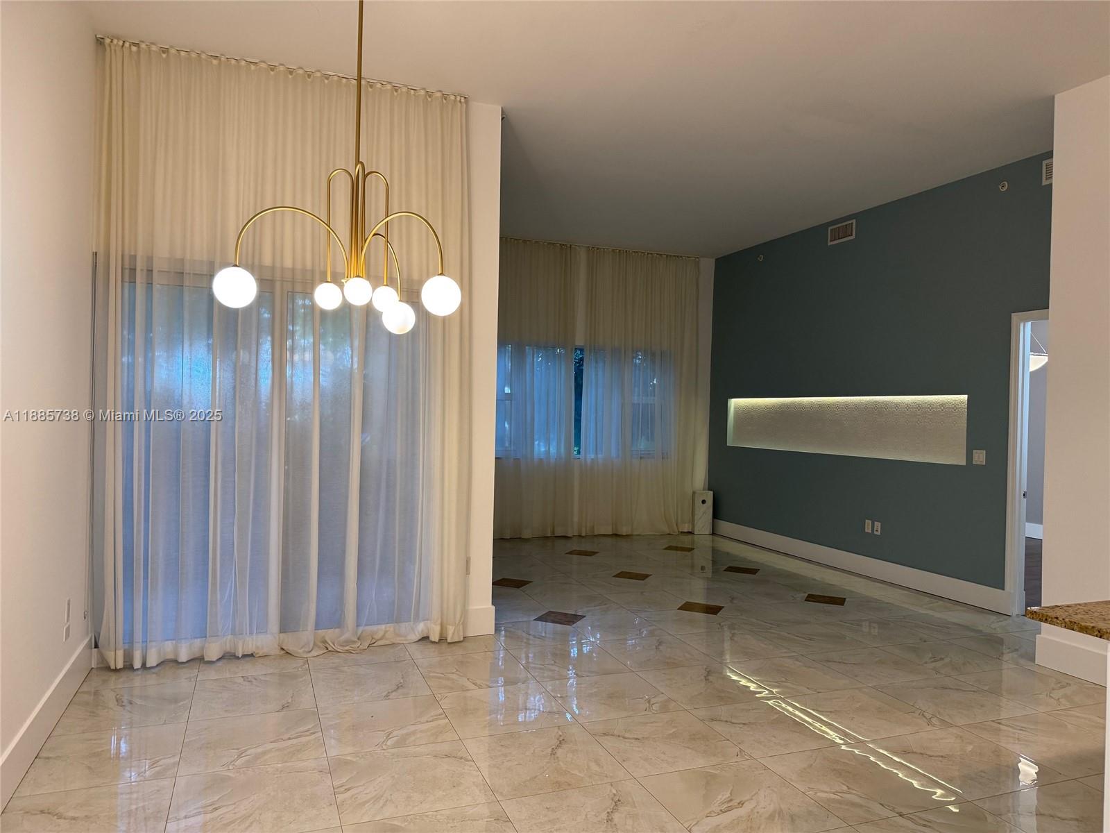 Photo of 20000 Country Club Dr  #104, Aventura, Florida, 33180 -