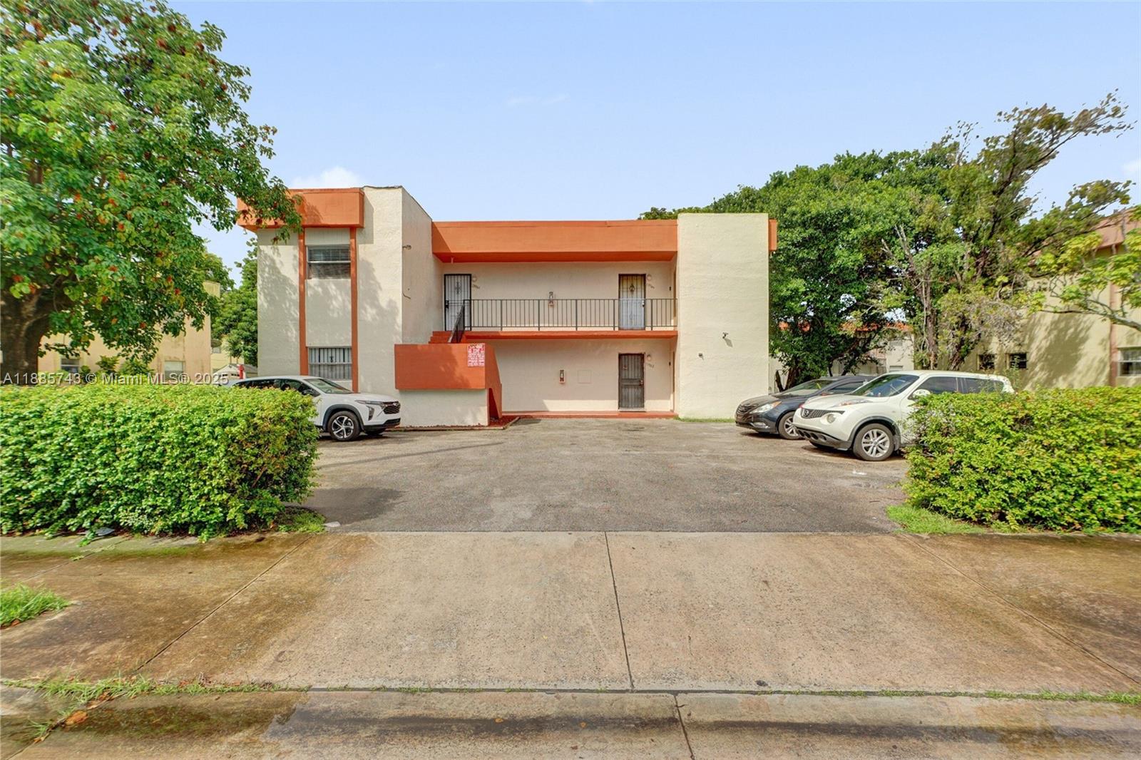   /  905 sq. ft. $ 2025-09-26 0 Photo