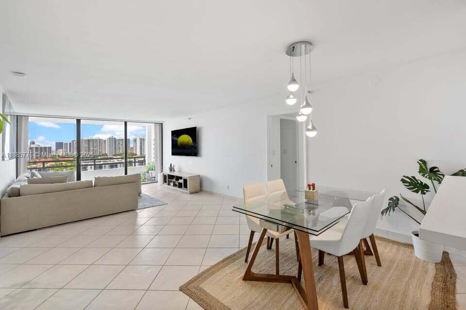 Photo of 20225 34th Ct #1419, Aventura, Florida, 33180 -
