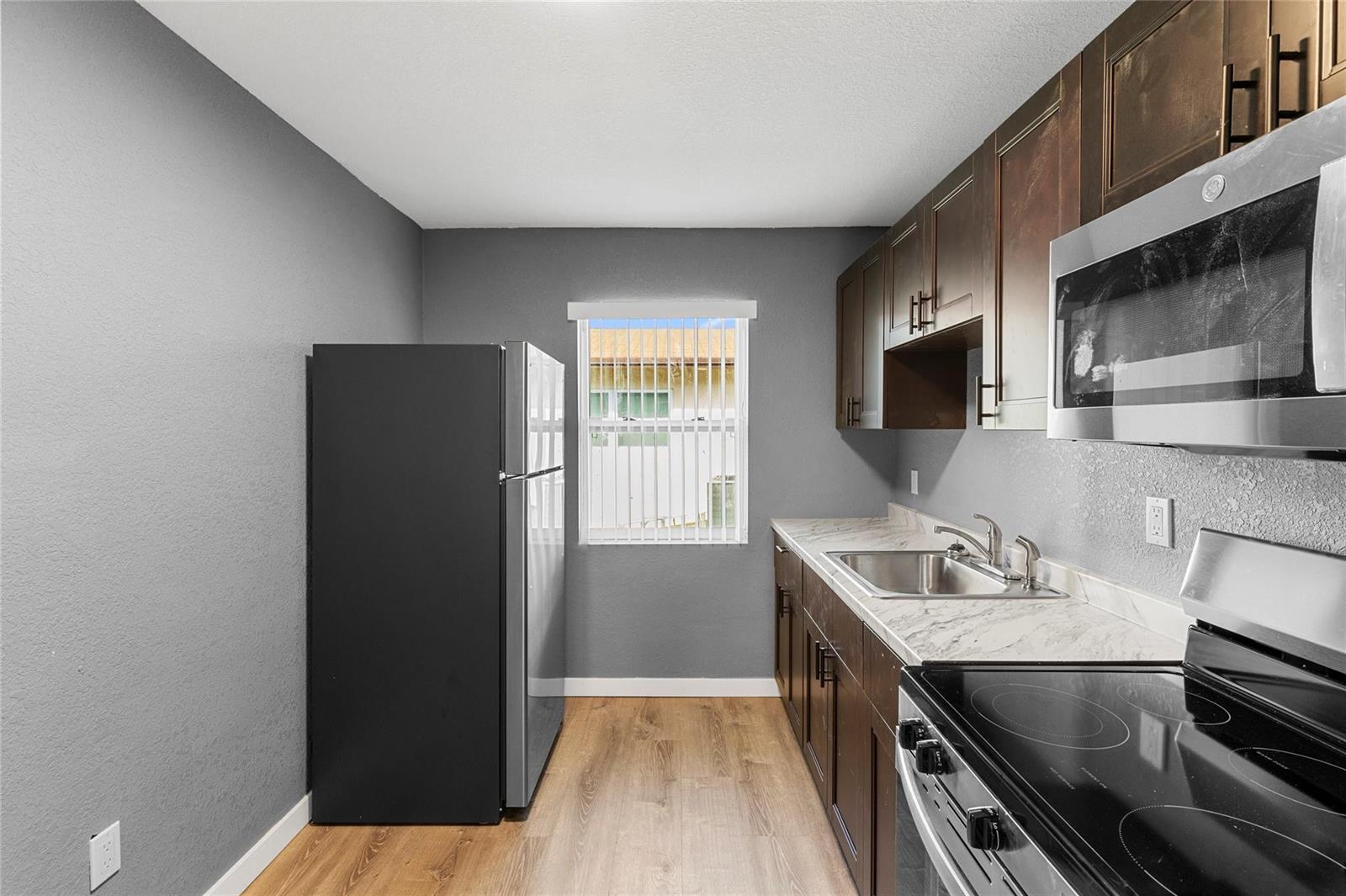 Ver detalles / 0 2072 sq. ft. $ 2026-06-23 0 foto