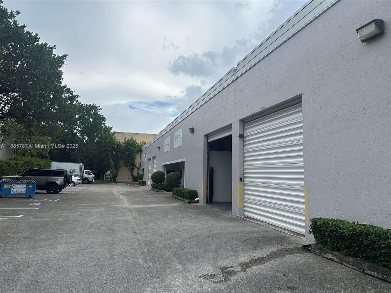 10849  /   sq. ft. $ 2025-09-26 0 foto