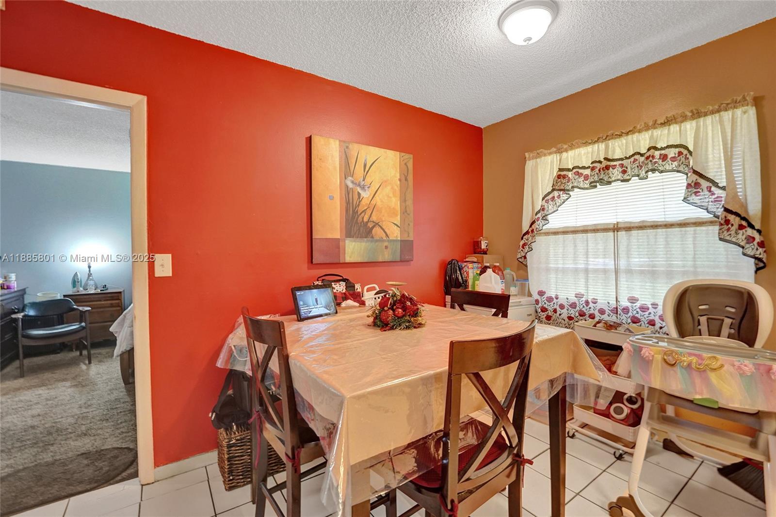   /  2894 sq. ft. $ 2025-09-27 0 Photo