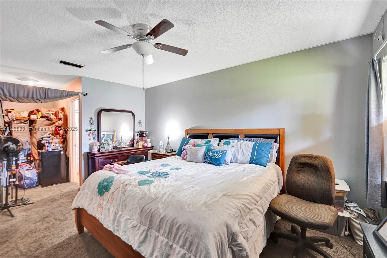   /  2894 sq. ft. $ 2025-09-27 0 Photo