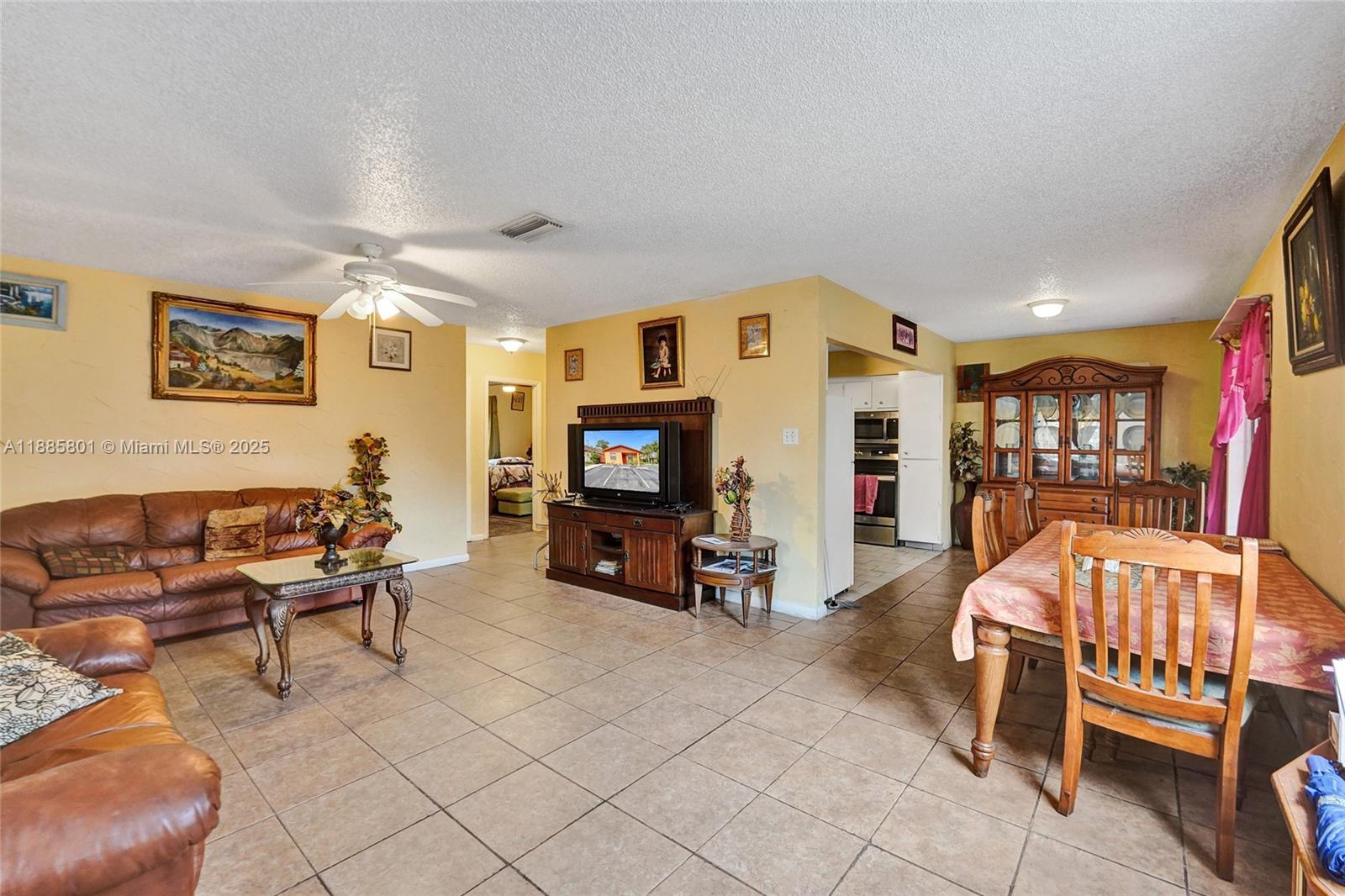   /  2894 sq. ft. $ 2025-09-27 0 Photo