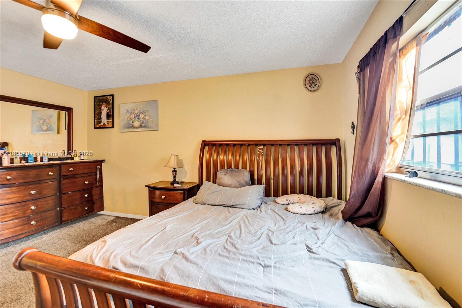   /  2894 sq. ft. $ 2025-09-27 0 Photo
